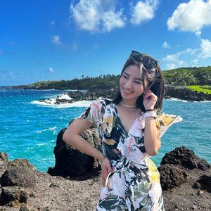 Meet your Posher, Alva